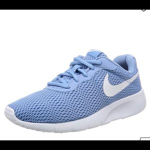 Women’s Nike December Sky Blue Size 6.5 Sneakers